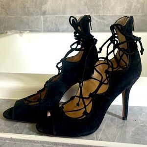 Vince Camuto Lace Black Heels